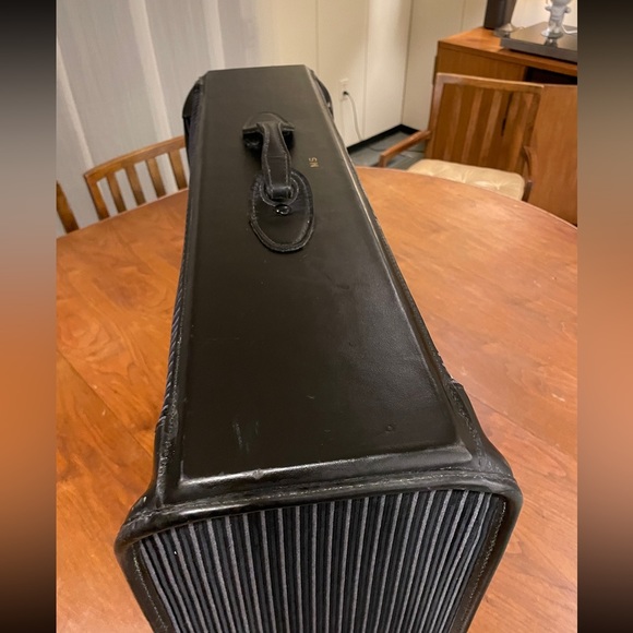 The French Company 1970s Vintage Luxury Luggage - Picture 5 of 16